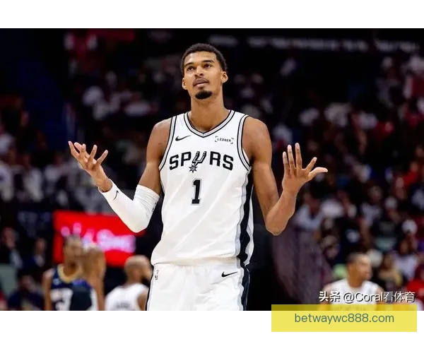 马刺在文班亚马缺阵仍展实力 九年后重返六十胜可期 马刺在文班亚马缺阵仍展实力 九年后重返六十胜可期